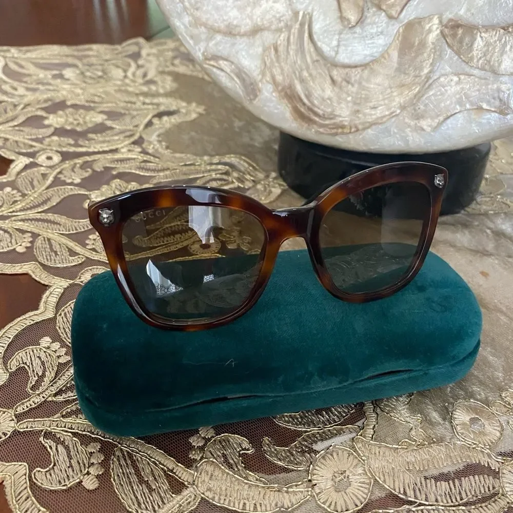 Gucci sunglasses